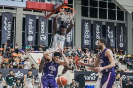 IBL skors Nate Grimes akibat tindakan tidak sportif kepada Sanyudy