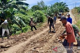 Kontribusi TNI bagi pembangunan nasional