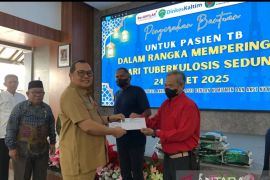 Dinkes Kaltim salurkan bantuan untuk pasien Tuberkulosis pada HTBS 2025