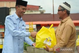 Solok Selatan gelar pasar murah kendalikan inflasi