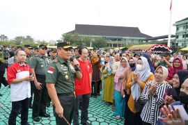 Kodam XII/Tpr gelar bazar Ramadhan bantu cegah inflasi