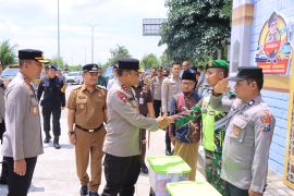 Kapolda Jatim pantau kesiapan arus mudik di Tol Madiun-Ngawi