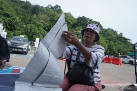 Pedagang tikar di Pelabuhan Balikpapan laris manis saat mudik lebaran