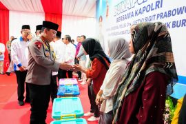 Indonesia pushes multilateral cooperation to tackle plastic pollution