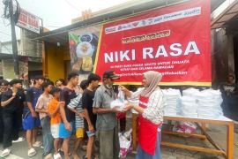 Program warteg gratis miliki dampak ganda khususnys bagi pelaku UMKM