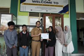 Wakil Wali Kota Cilegon tunaikan janji wakafkan pendapatannya untuk pendidikan