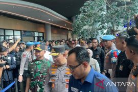 Ada 170 ribu kendaraan pemudik belum melintas dari Pelabuhan Merak