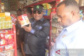 DPRP Pegunungan dorong delapan pemkab inspeksi bahan pokok kedaluwarsa