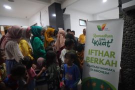 Kasih Palestina gelar buka puasa bersama yatim dan dhuafa di Bandung
