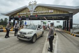 Pengamanan arus mudik Tol Muaro Sebapo
