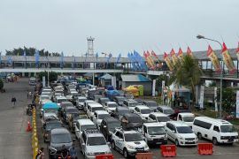 Jumlah pemudik di Pelabuhan Gilimanuk melonjak jelang Nyepi