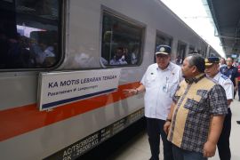 Dirjen Perkeretaapian sebut angkutan motor gratis kereta mitigasi kecelakaan mudik