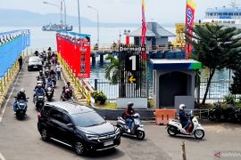Arus mudik penyeberangan Gilimanuk-Ketapang pada H-5 meningkat signifikan