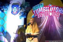 Wagub Gorontalo membuka Festival Green Tumbilotohe 2025