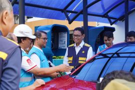 Wamen ESDM Pastikan Kesiapan SPKLU di Sumbar