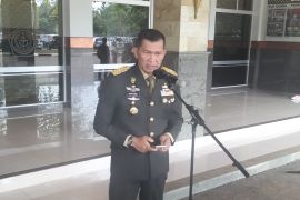 Indonesian military to send teams to back Myanmar's quake evacuation