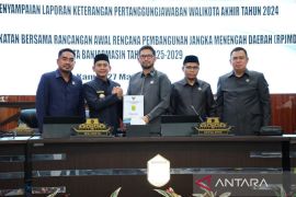 DPRD Banjarmasin terima penyampaian LKPJ Wali Kota 2024