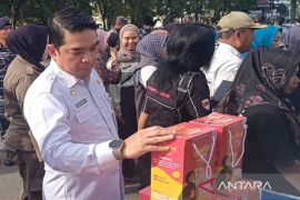 Pemkab Kotabaru tekan inflasi lewat pasar murah