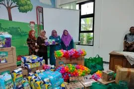 DPW Perempuan Bangsa Jatim serahkan bantuan perlengkapan balita