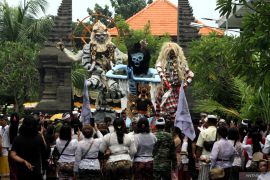 Pawai Ogoh Ogoh di Sidoarjo
