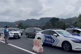 Oneway lokal di Tol Semarang  diperpanjang atas diskresi Kepolisian