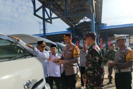 Pemkab Tabalong berangkatkan 10 unit angkutan gratis untuk pemudik