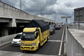 Volume kendaraan di GT Cileunyi terus meningkat hingga H-3 Lebaran