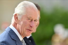 Raja Inggris Charles III cabut gelar pangeran dari Andrew
