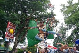 Pawai Ogoh-Ogoh di Mataram jadi sarana introspeksi diri