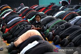 Jamaah An-Nadzir Sulawesi Selatan rayakan Idul Fitri 1446 lebih awal