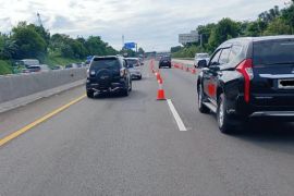 Buka tutup pintu masuk rekayasa lalin lawan arah Cikampek Tol Japek diterapkan