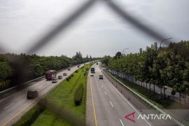 Satu pemudik tewas dalam kecelakaan di Tol Cipali KM 142 arah Cirebon