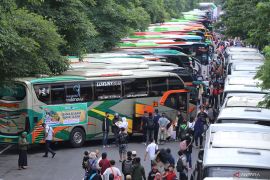 Pemprov Jatim sediakan 343 bus untuk mudik gratis Lebaran 2025