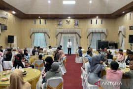 Sabar AS undang penyandang disabilitas buka bersama