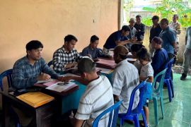 Tim PLN UPP Nusra lanjutkan pemberkasan ruang bebas SUTT 150 kV Jeranjang-Sekotong