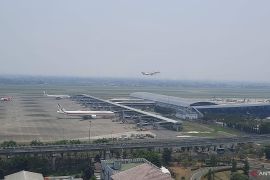 AirNav sebut 47 penerbangan alami "holding" dampak kebakaran sekitar Soetta
