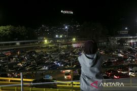 Kepadatan penumpang di Pelabuhan Merak