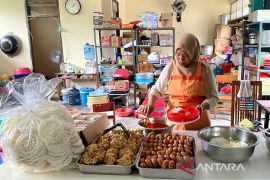 Kemensos tetap layani kebutuhan makan penerima manfaat selama Lebaran
