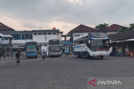 Puncak mudik di Terminal Giwangan Yogyakarta capai 25.479 penumpang