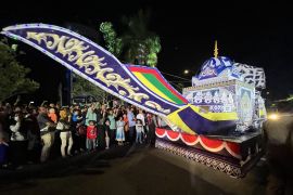 123 mobil hias semarakkan pawai takbir Idul Fitri di Batam