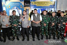 Bobby bersama unsur forkopimda patroli pantau malam takbiran