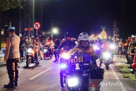 Kapolres Bangka Selatan bersama forkopimda patroli pantau malam takbiran