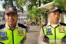 Shalat Id pertama Gubernur Dedi Mulyadi di Gasibu diwarnai pencopetan