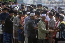 Momentum Lebaran 2025: Merajut persatuan di tengah polarisasi politik