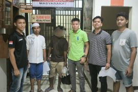 Polres Agam amankan dua pelaku penyalahgunaan BBM subsidi