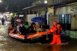 Banjir di Kabupaten Bogor sebabkan 28 desa terendam dan 1 orang hilang
