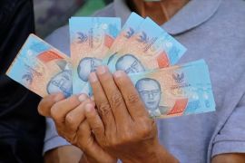 Nilai tukar Rupiah menguat 0,94 persen pada Maret 2025