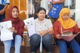 Ratusan eks pekerja Sritex urus berkas pencairan BPJS Ketenagakerjaan