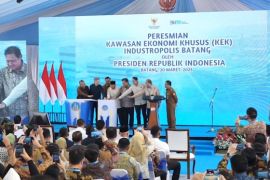 Presiden Prabowo resmikan KEK Industropolis Batang