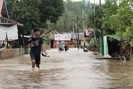 76 KK terdampak banjir di Halmahera Selatan